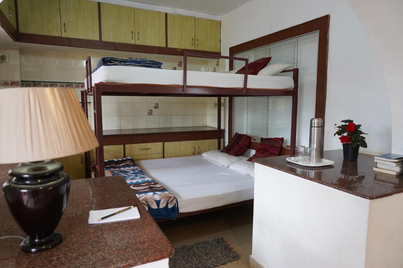 Church Hill Cottage Ooty Exterior foto