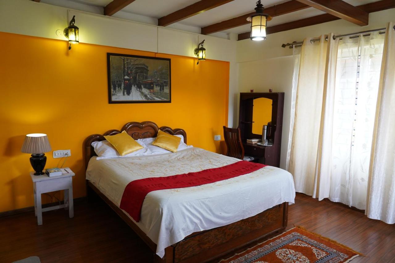Church Hill Cottage Ooty Exterior foto