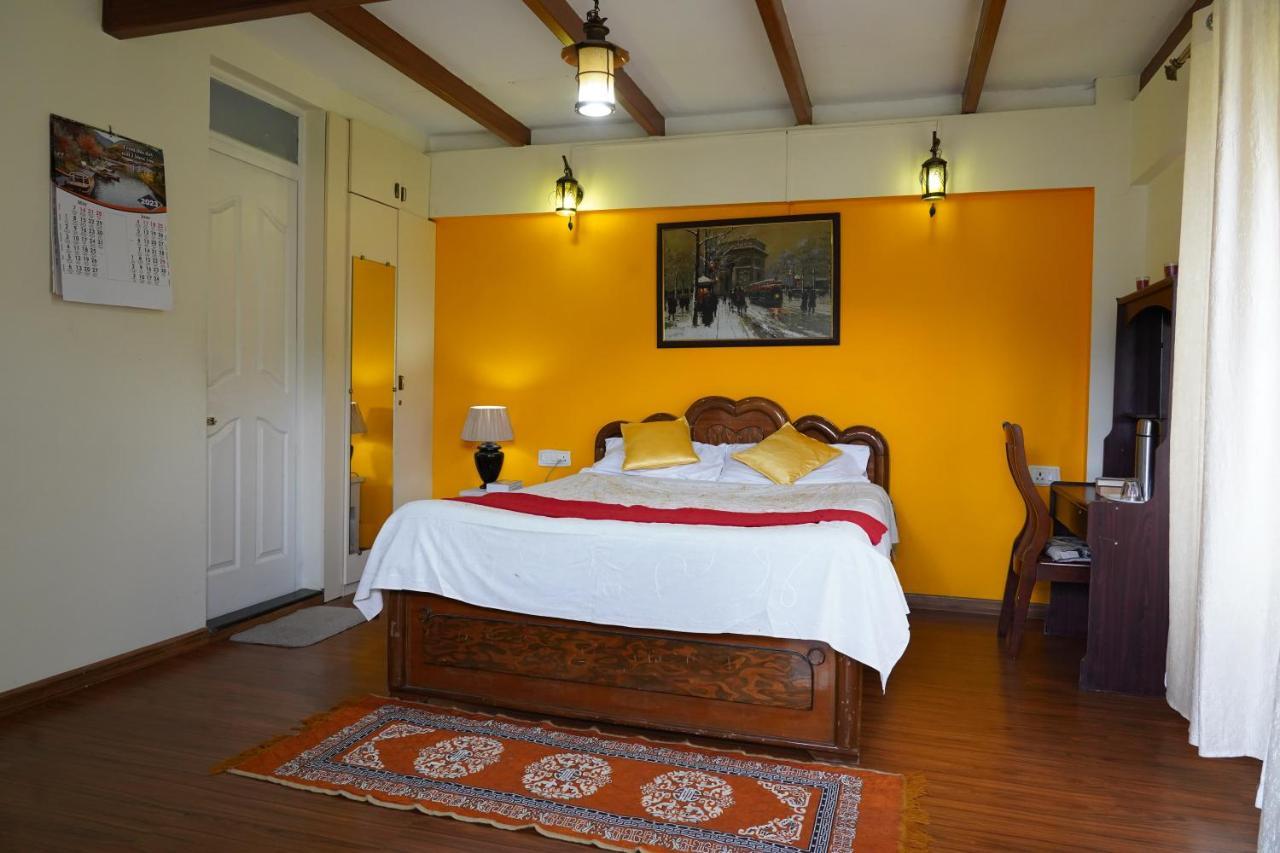 Church Hill Cottage Ooty Exterior foto